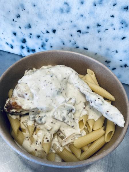 Cannelloni ricotta & chorizo // Lapin sauce aux deux moutardes